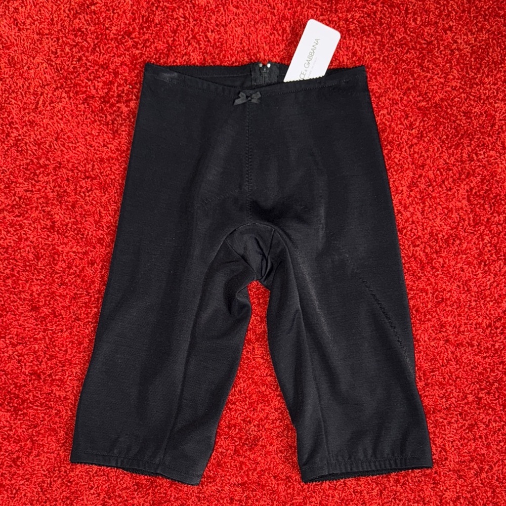 DOLCE&GABBANA RARE Y2 shorts stretchy IT42 NWT